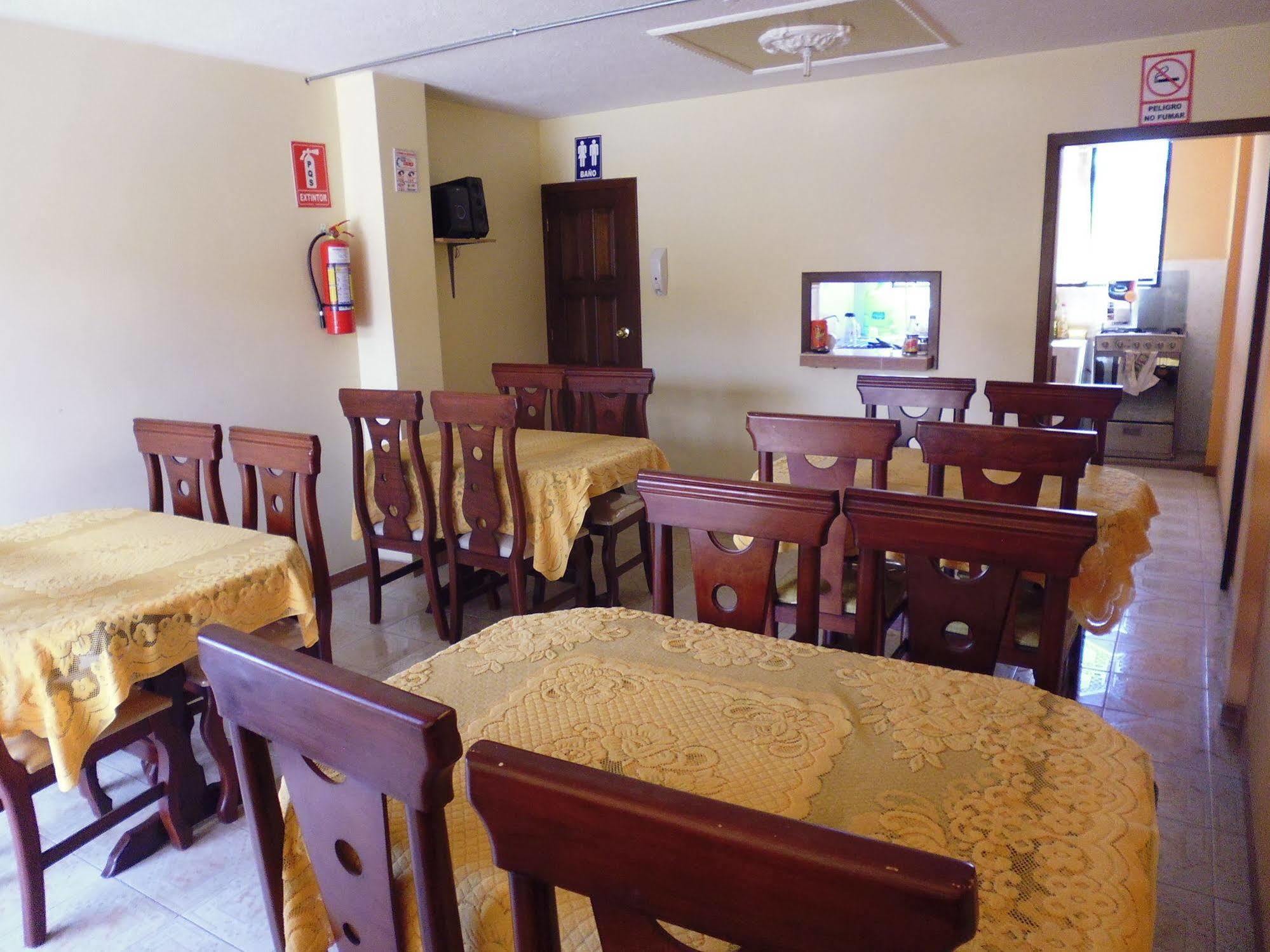 Hotel Residencial El Viajero ตาบาเบลา ภายนอก รูปภาพ