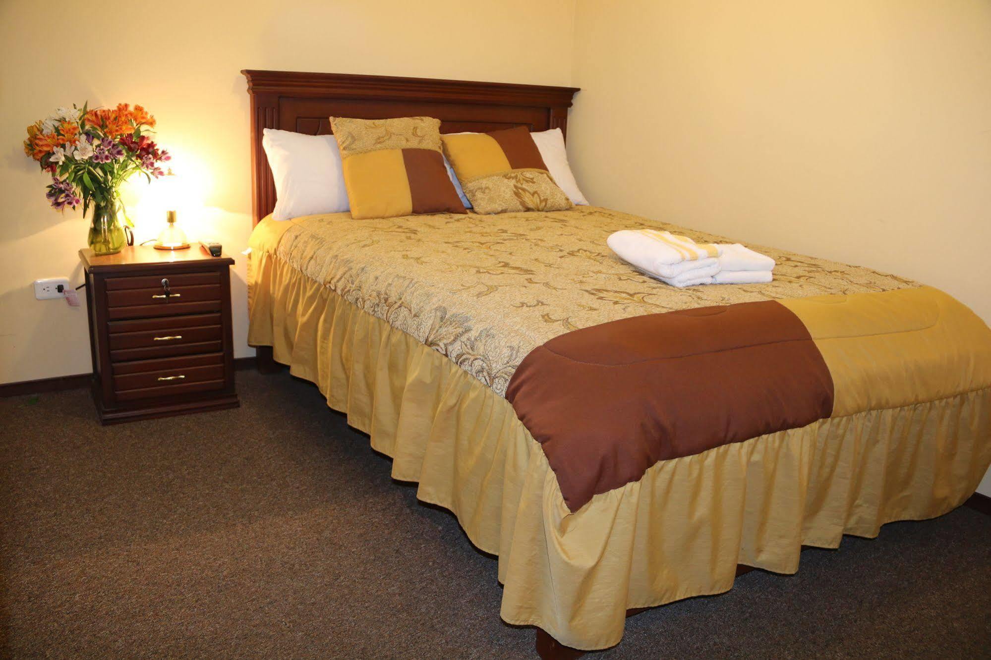 Hotel Residencial El Viajero ตาบาเบลา ภายนอก รูปภาพ